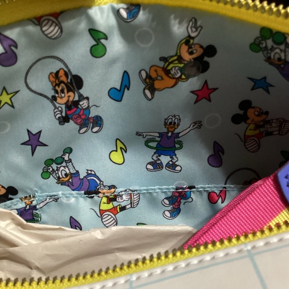 NWT Loungefly Disney Mousercise Mini Duffel Bag! - Picture 6 of 6